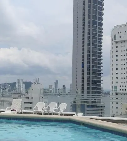 Escape Plaza Apartment *