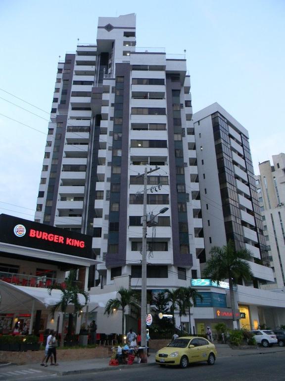 Apartment Escape Plaza *